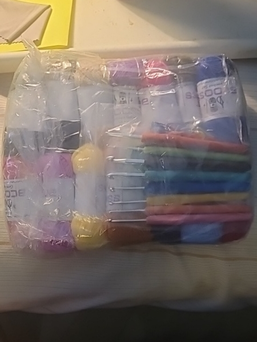 Crochet Kit 8 Different Needles W/ 14 Colors Of Yarn- Multicolor